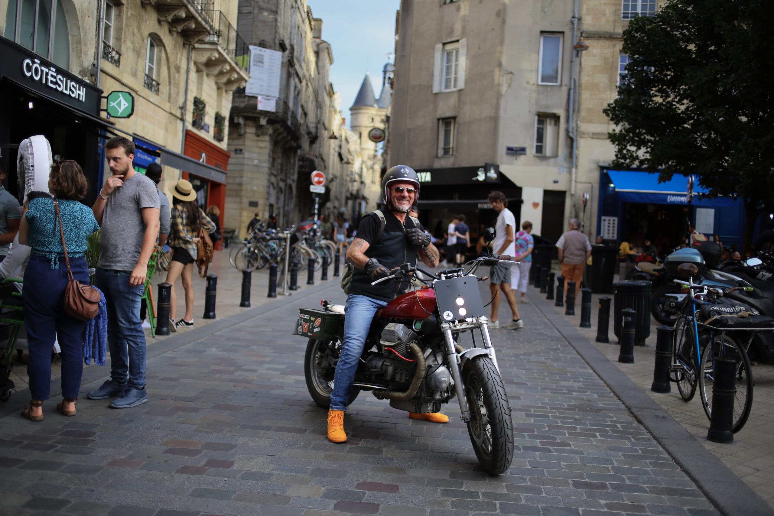 Custom Moto Guzzi in Central Bordeaux